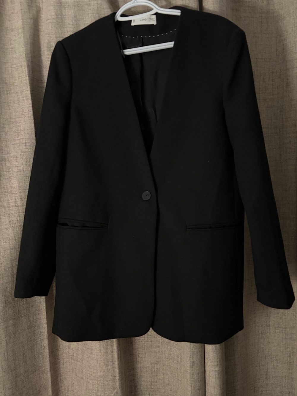 Mango Black Minimal Single-Button Blazer